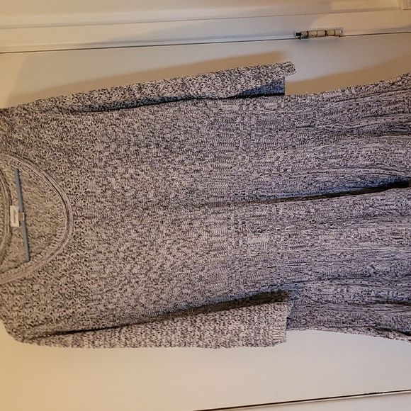 Avenue sweater - Picture 2 of 4